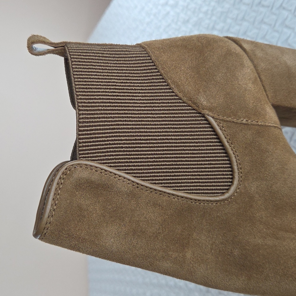 Gianni Bini Raanta Elegant Tan Suede Ankle Boots 11M Platform Lug Suede - Picture 2 of 16